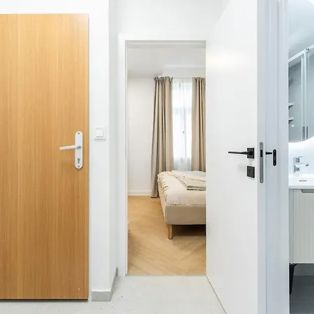 Rentero Bright Vinohrady Near Metro & Tv Tower براغ